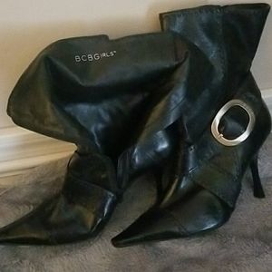 BCBGirls ankle boots. Size 9. (Slim9)